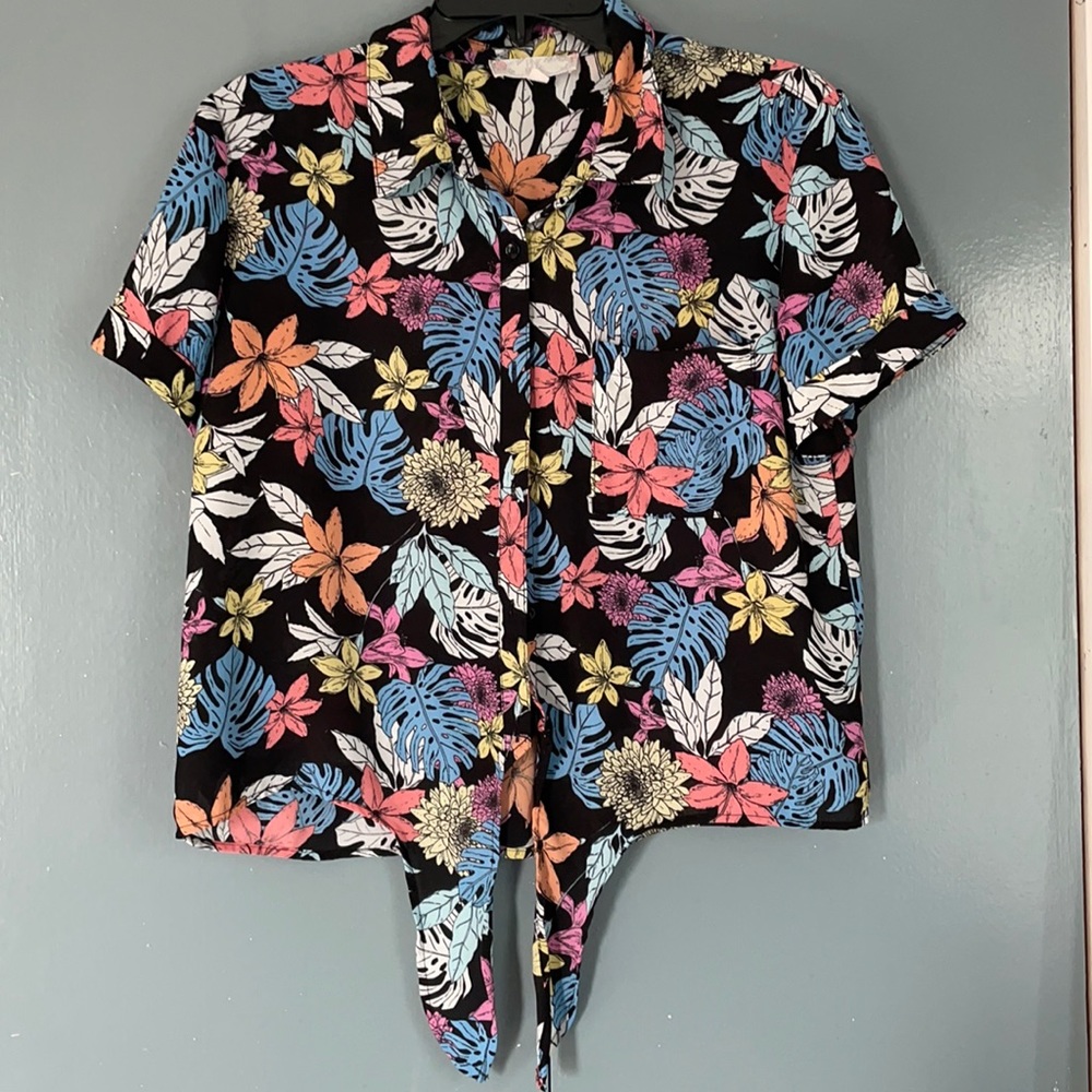 Floral button up